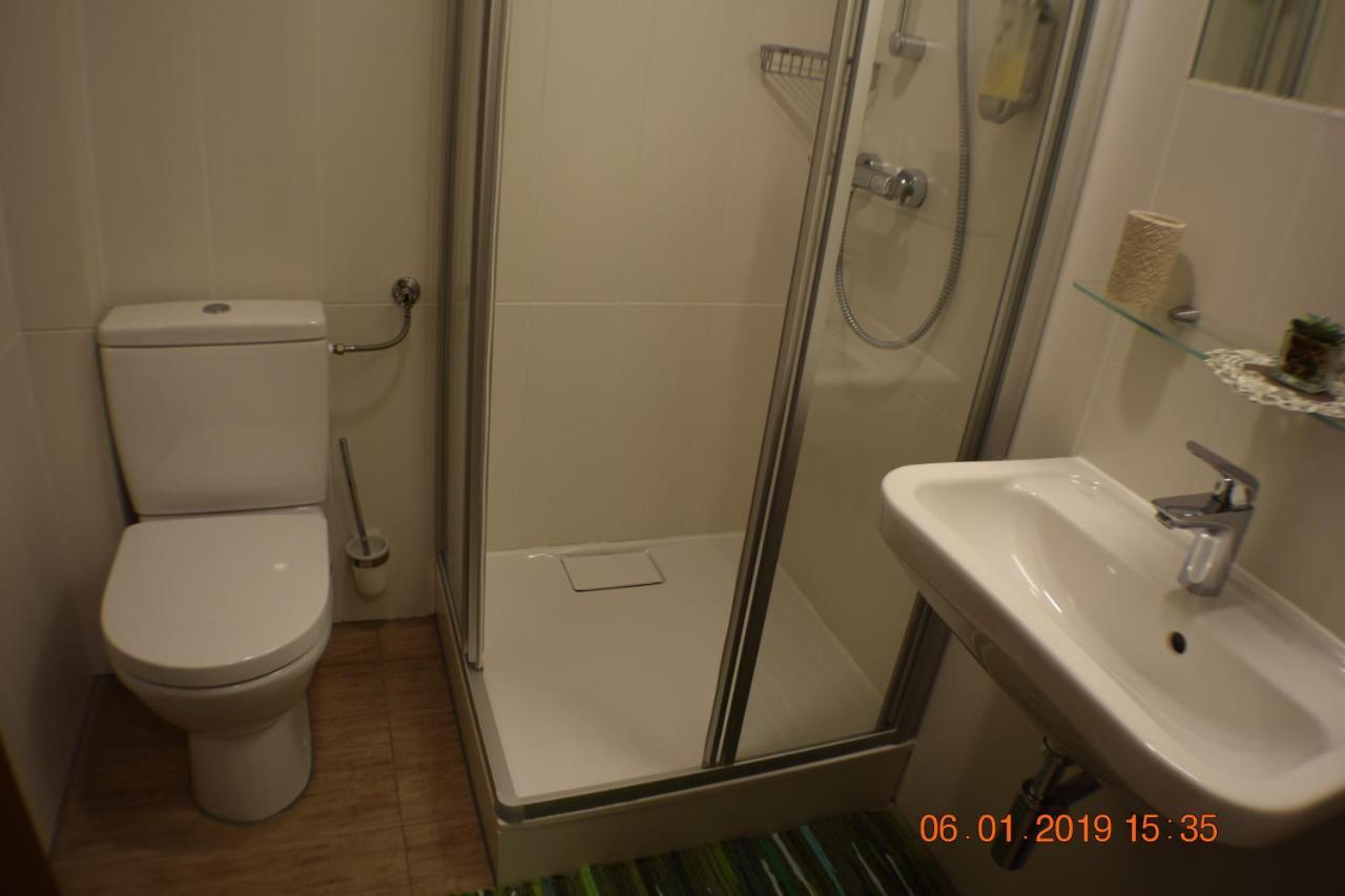 Hotel Buergergesellschaft Betzdorf Esterno foto