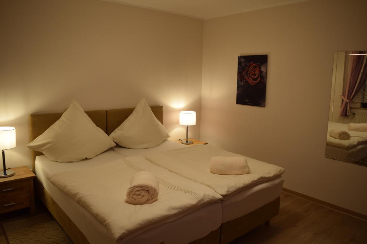 Hotel Buergergesellschaft Betzdorf Esterno foto